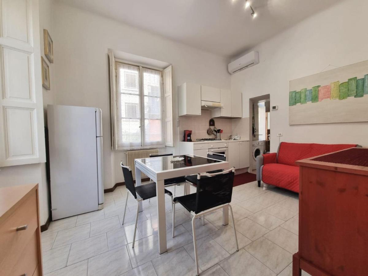 Relaxing Apartment In The Heart Of Milano Esterno foto
