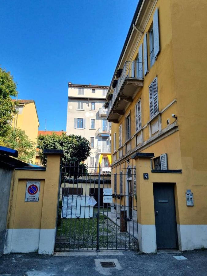 Relaxing Apartment In The Heart Of Milano Esterno foto